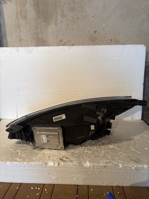 Фар Ford Focus Full Led 2020