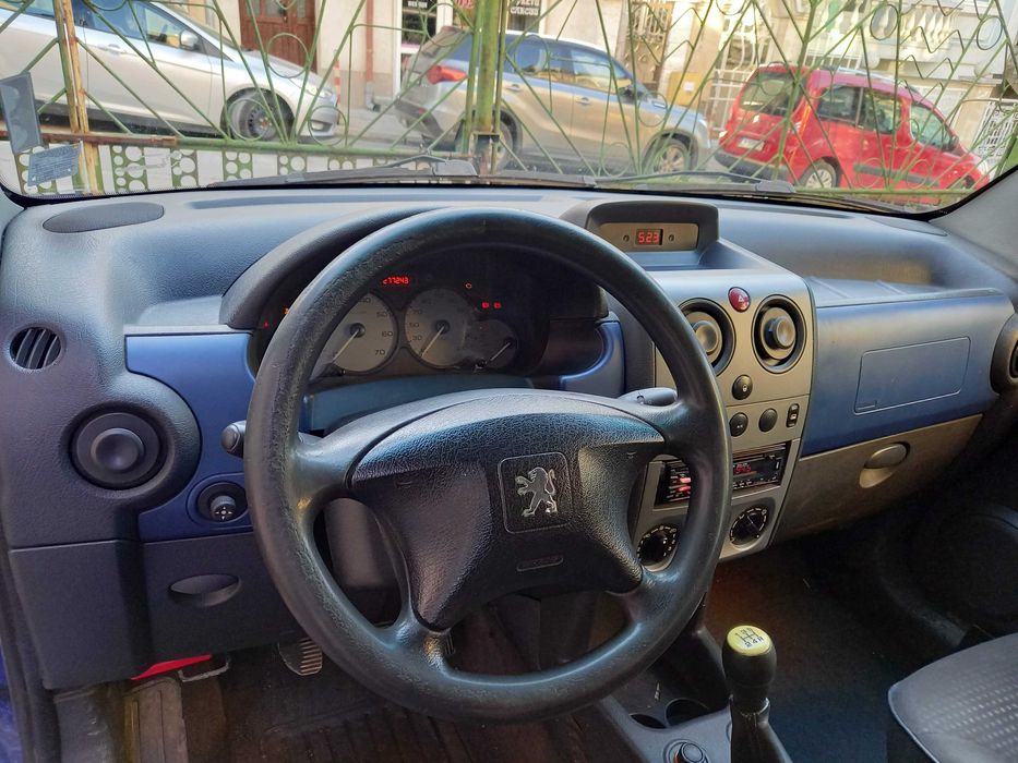 Peugeot Partner 2.0 D 6+1