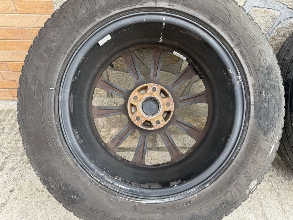 Продавам джанти с гуми 17-ки от Honda CRV 3