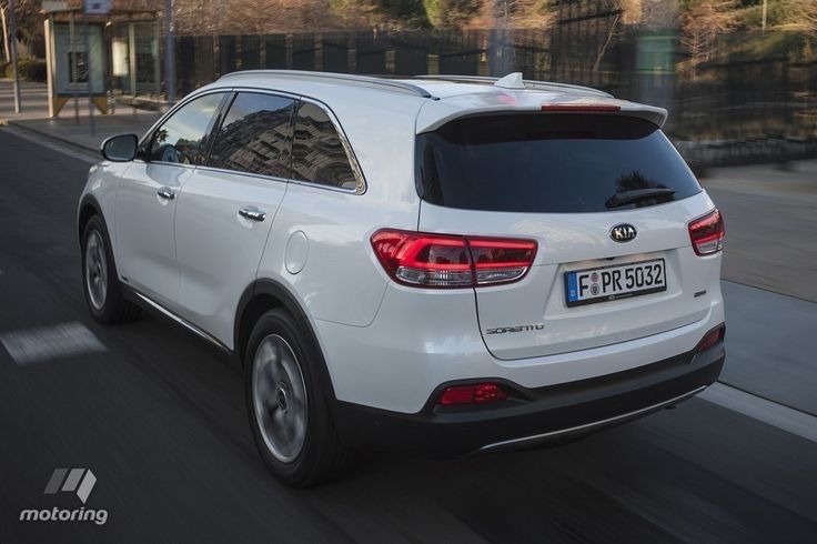 Kia Sorento Киа Соренто 2016 година 2.2 дизел Автоматик На части!!