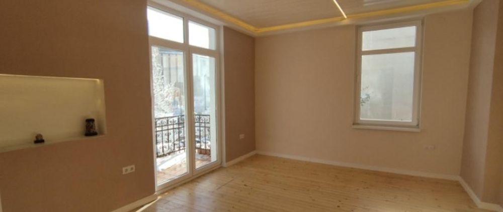 Дава се под наем Тристаен апартамент в София, Център - 110 кв.м за 1480 € - Снимка #5