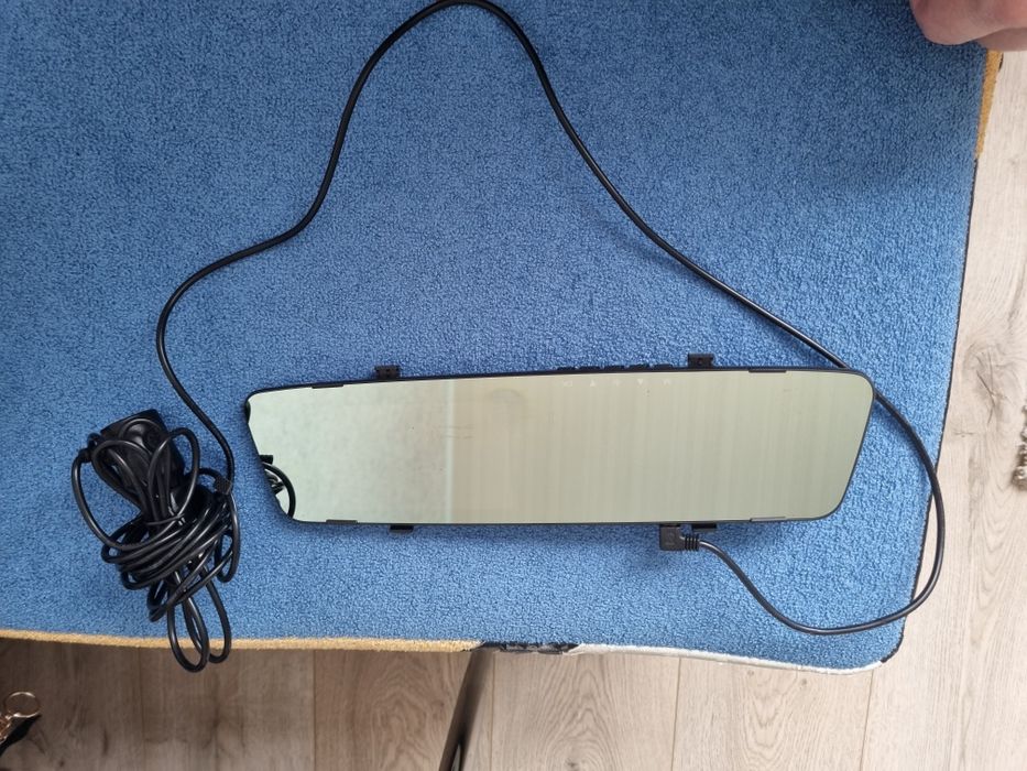 Продам зеркало видеорегистратор