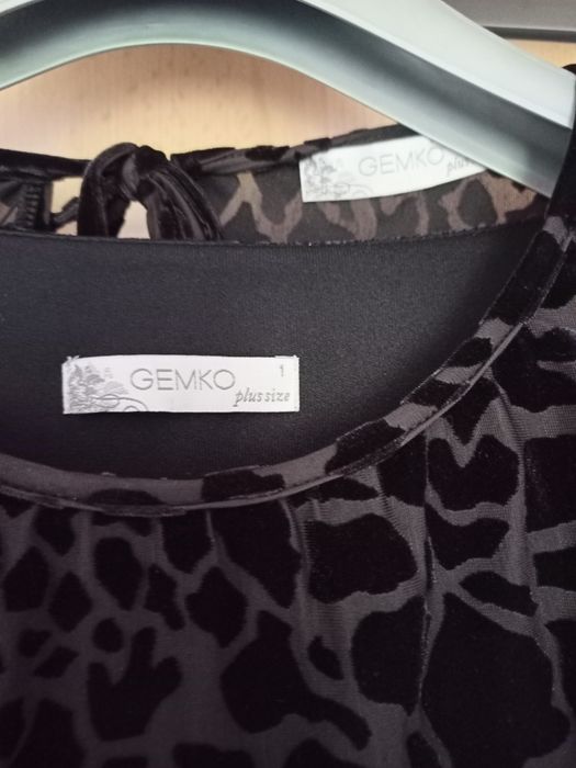 Женские платья на выход