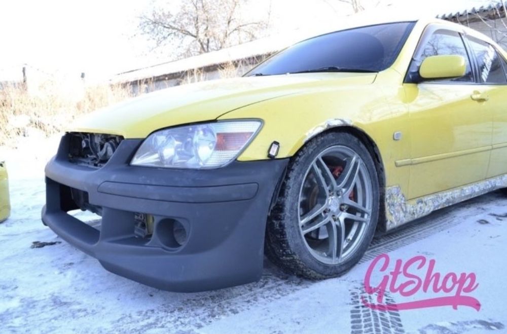 Бампер Toyota Altezza