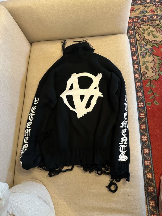 Vetements Anarchy Logo Knit