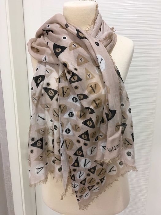 VALENTINO шал коприна