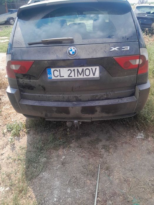 Vând bmw x3 e83 2006 cu toate actele în regula sunt proprietarul mașina a fost implicata într-un accident rutier