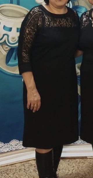 Продам платья нарядные