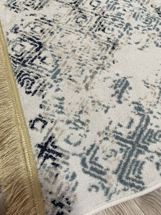 Продам ковер 200/300