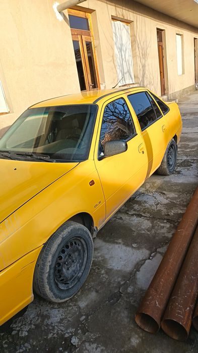 Nexia 2 gibrit srochni sotiladi