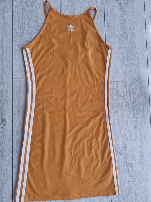 Rochie Adidas noua fara eticheta  marimea M
