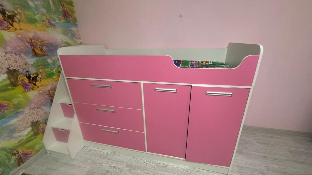 Продам шкаф кровать детская