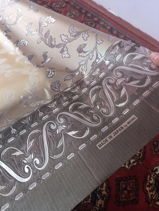 Продам клеёнку, б/у в хорошем состоянии