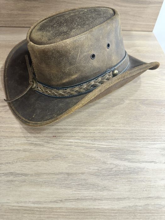 Оригинална винтидж кожена каубойска / аутбек шапка SCIPPIS. 100%