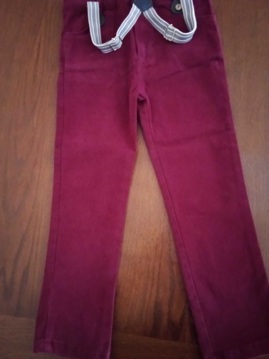 Детски дънки с тиранти за момченце