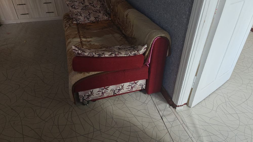 СРОЧНО продам Диван!