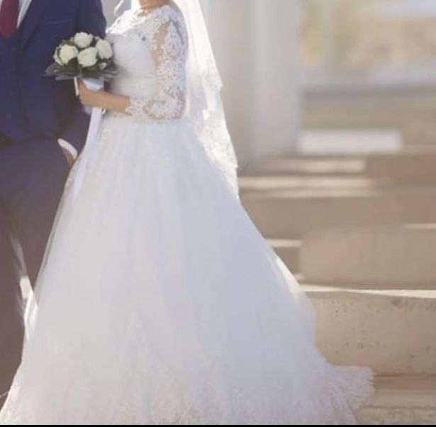 Свадебное платье