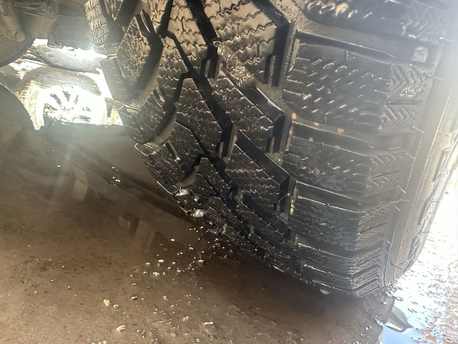 Продам шины Haida на 15 липучка