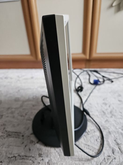 Монитор LG Flatron