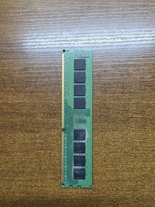 ОЗУ для компьютера DDR3 на 8 гб