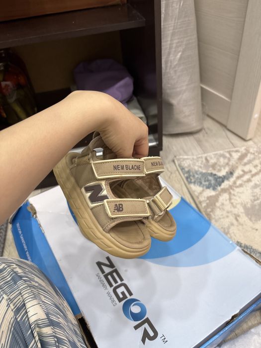 продам сандалики