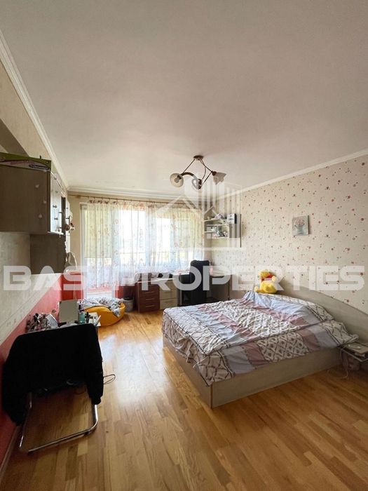 Продава се Тристаен апартамент в София, Студентски град - 145 кв.м за 880 €/кв.м - Снимка #6