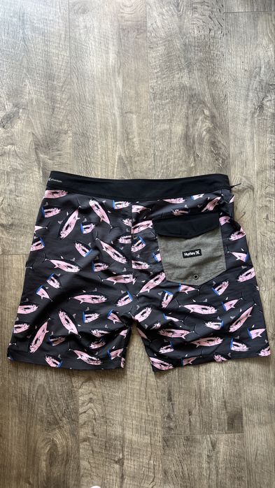 Шорти Volcom и Hurley