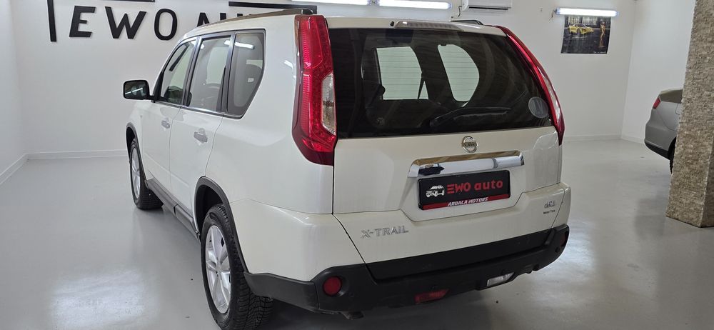 Nissan  qashqai an .2012 euro 5  automatic 4x4 posibilitatea rate