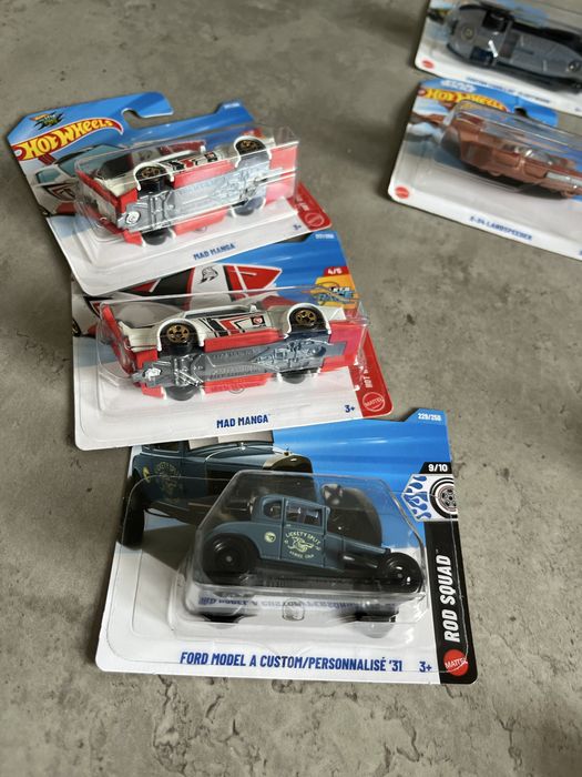 Hot Wheels Mercedes, Ferrari, Audi, BMW лот колички 1:64 Treasure Hunt TH