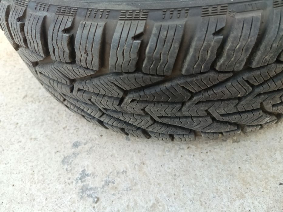 Джанти 16 цола  с зимни гуми за Toyota