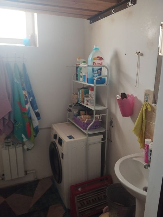 Kvartira SOTILADI hamro bobo to'yxonasi orqa tomonida