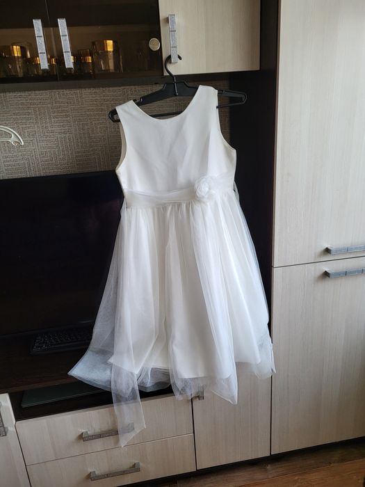 Продам платье, одето 1 раз. Р146-152