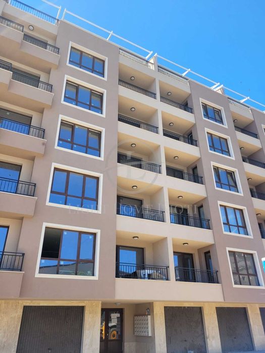 Продава се Двустаен апартамент в Пловдив, Гагарин - 70 кв.м за 1793 €/кв.м - Снимка #11