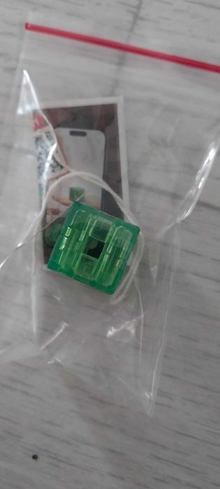 Продам киндер джой фигурки майнкрафт.