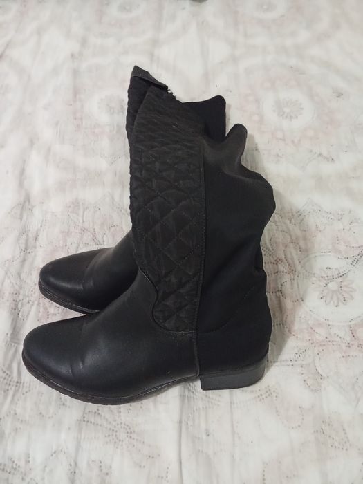 Дамски ботита чисто нови