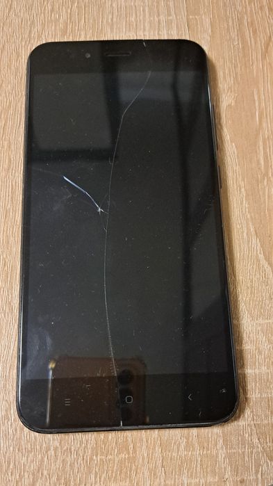 Телефон Xiaomi Mi A1 4/64 ГБ