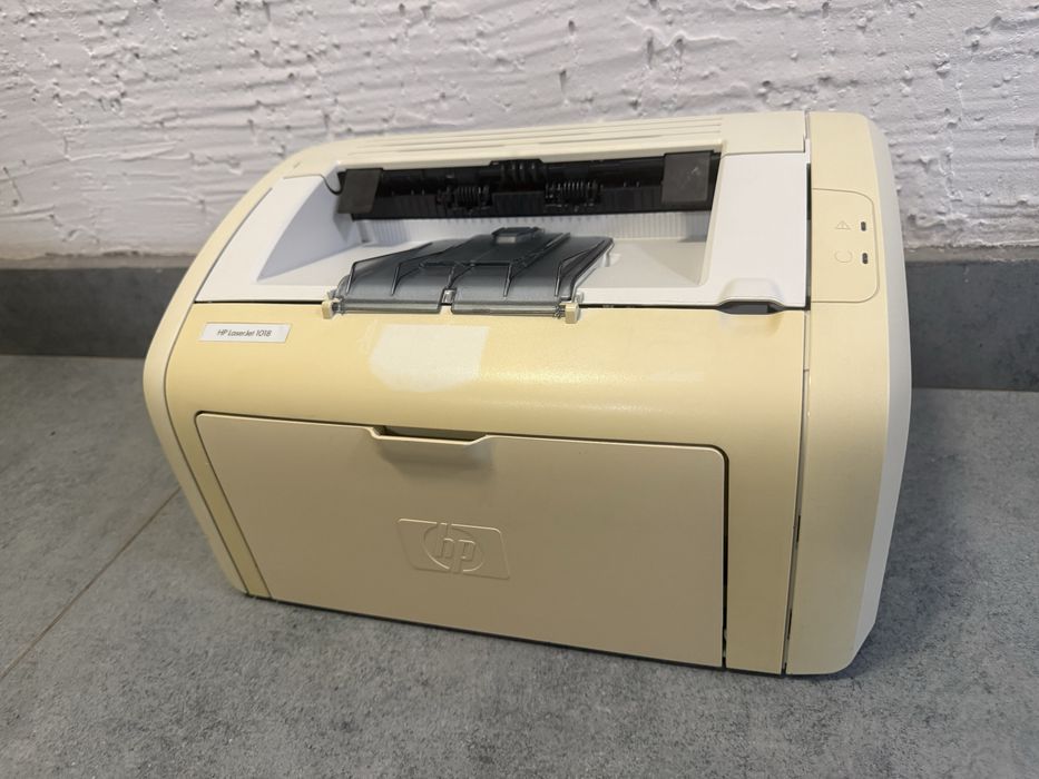 Лазерный принтер HP. ДОСТАВКА!!!