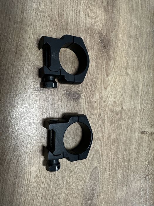 Inele / prinderi luneta 30 mm pt sina picatinny si weaver