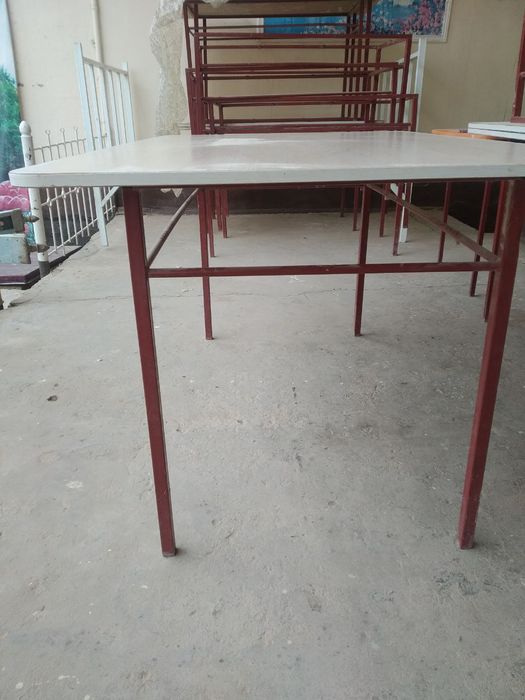 стол сотилади качестваси яхши