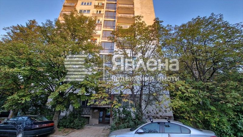 Дава се под наем Тристаен апартамент в София, Красно село - 80 кв.м за 650 € - Снимка #5