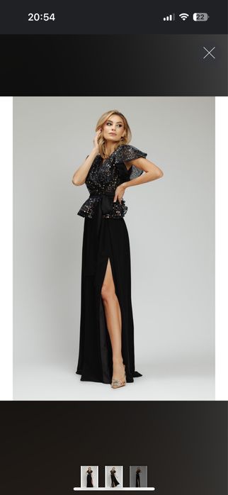 Compleu elegant ,model deosebit