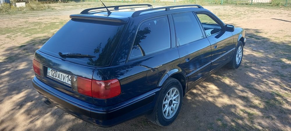 Продам ауди 100с4