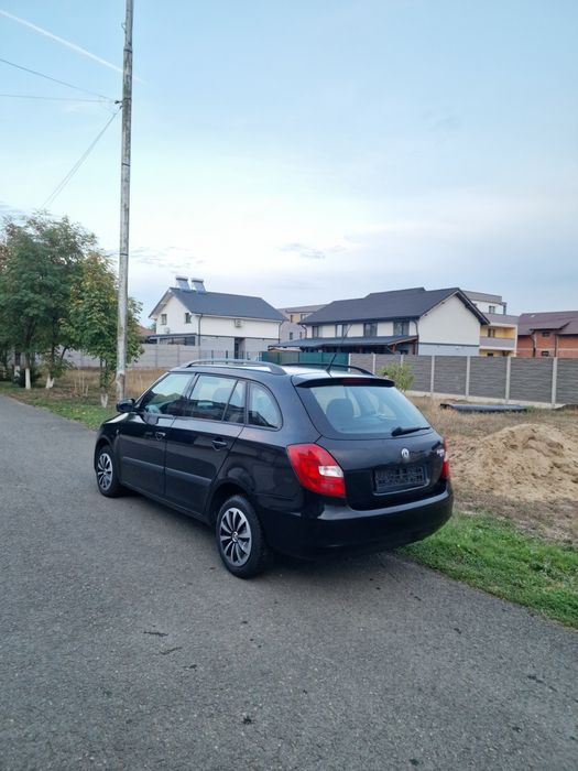 SKODA Fabia 2010 — imagine 3