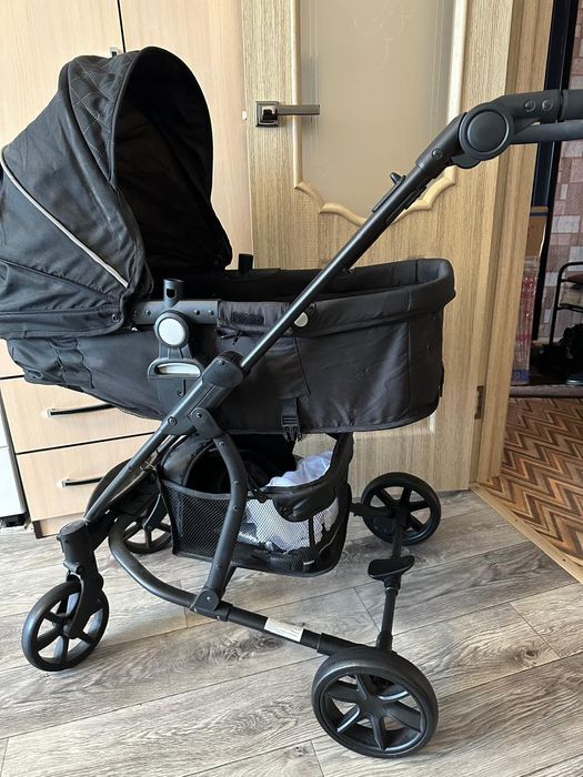 Детская коляска.