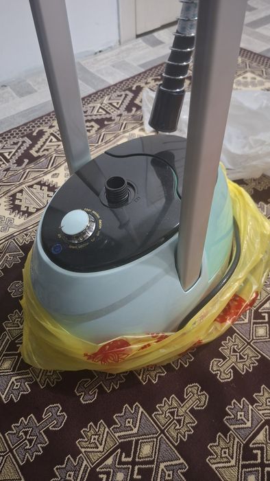 Паровой утюг продам