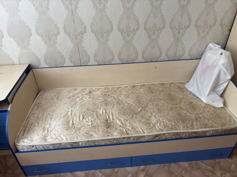 продам мебель для спальни