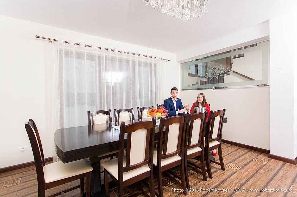 Pensiune/cabana de inchiriat, langa Colibita