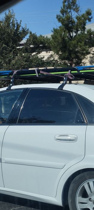 Lasettiga avto bagaj sotiladi