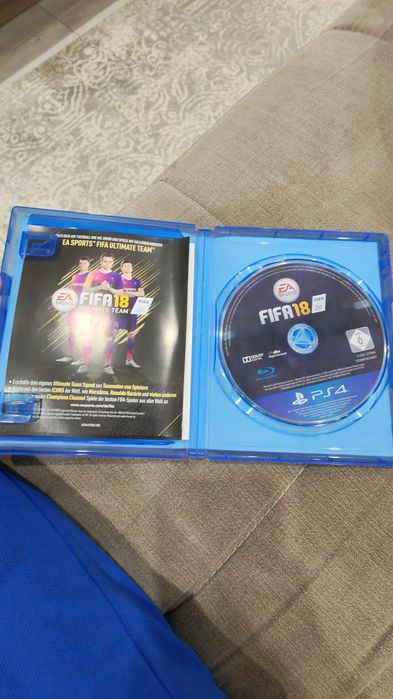 Продам игру на пс4 ФИФА 18