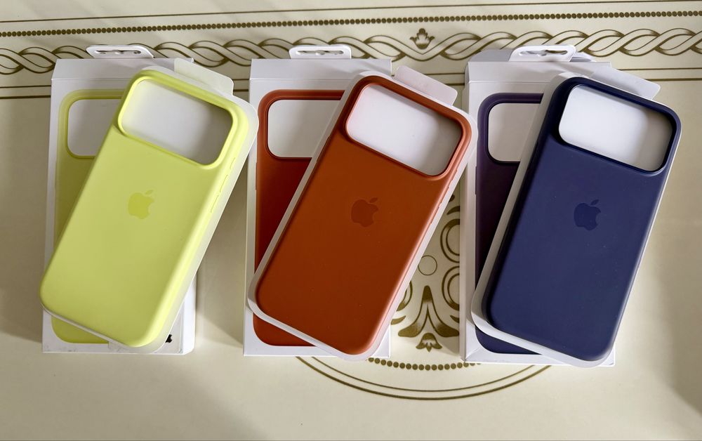 Оригинальные чехлы Apple Silicone Case для iPhone 17 Pro Max